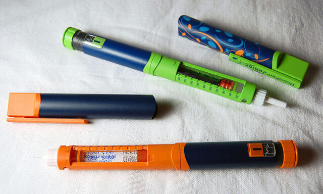 File:Novo refillable insulin pens.jpg
