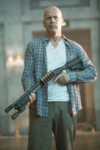 File:Bruce-willis-a-good-day-to-die-hard.jpg