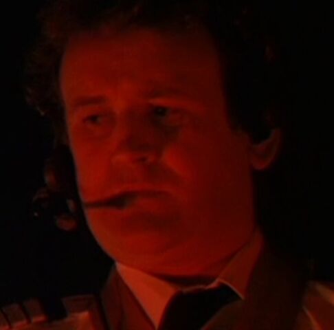 File:Windsor Airlines Pilot.jpg