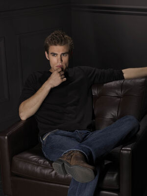 Paul-Wesley-Vampir-Diaries-S01-stills-803x001