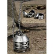 The-hunger-games-movie-parachute-necklace.jpg