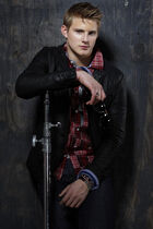 Alexander-Ludwig-YRB-Magazine-05.jpg