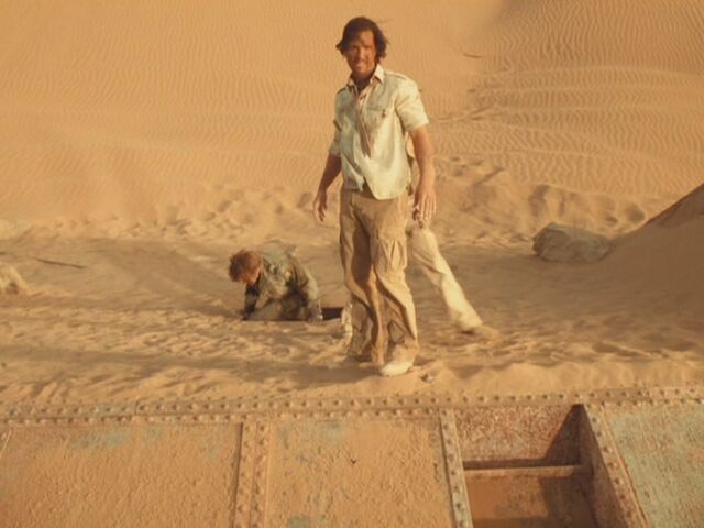 File:Matthew-McConaughey-in-Sahara-matthew-mcconaughey-13863540-1067-800.jpg
