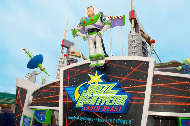 File:Buzz Lightyear Astro Blasters.jpg
