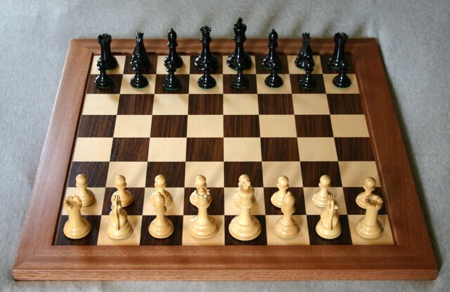 File:Chess.jpeg