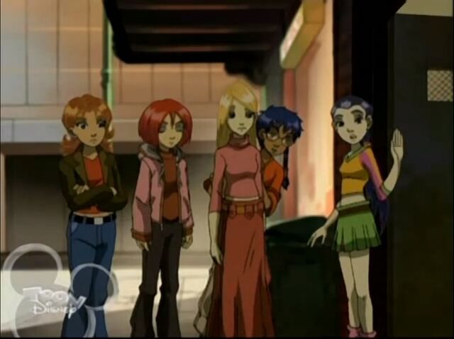 File:The Princess Revealed (2).jpg