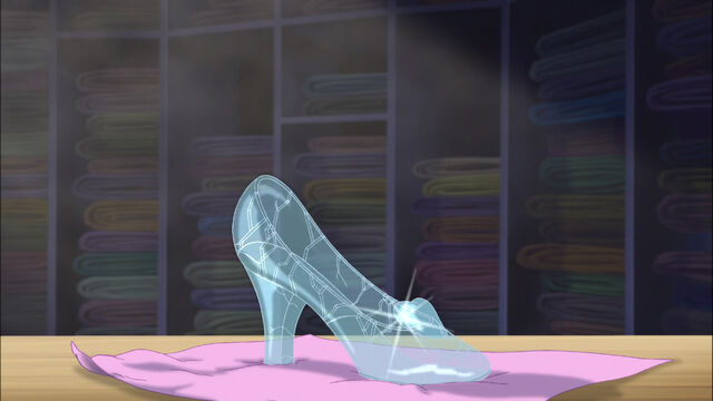 File:Cinderella3-disneyscreencaps.com-5338.jpg