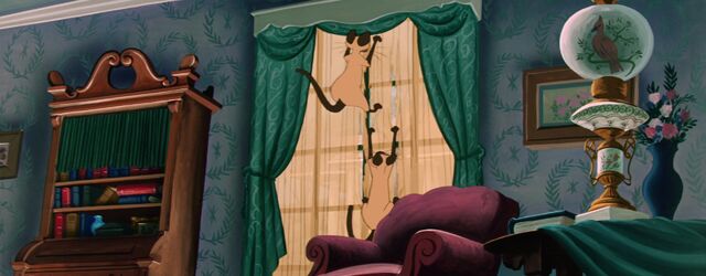 File:Lady-tramp-disneyscreencaps com-3812.jpg