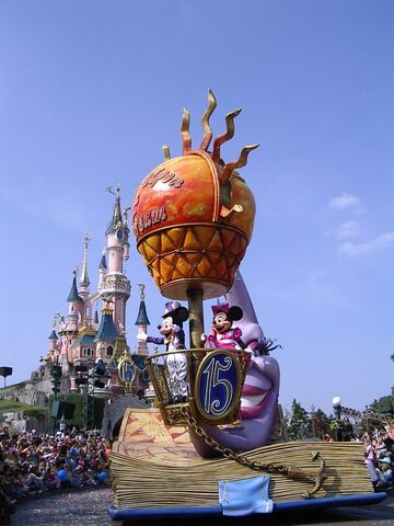 File:DLRP15thparade00029.jpg