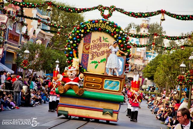 File:Christmas Fantasy Parade.jpg