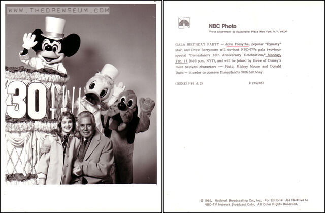 File:Disney04.jpg