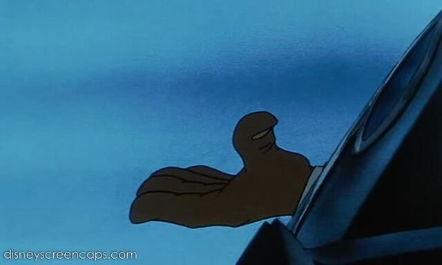 File:Oliver-disneyscreencaps.com-2120.jpg