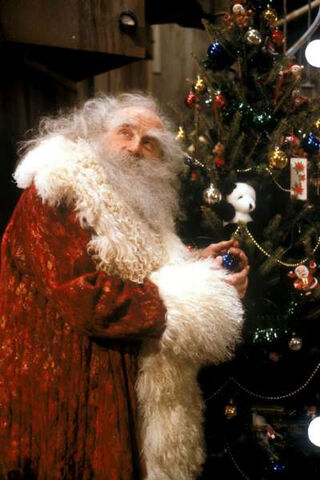 File:One-magic-christmas-1985b.jpg