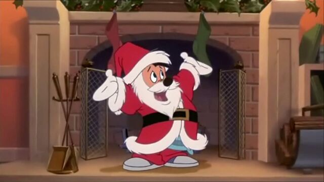 File:Max as Santa.jpg