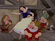 Snow-white-disneyscreencaps.com-6282.jpg