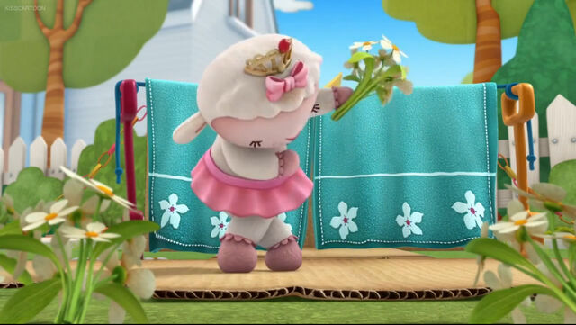 File:Princess lambie bows.jpg