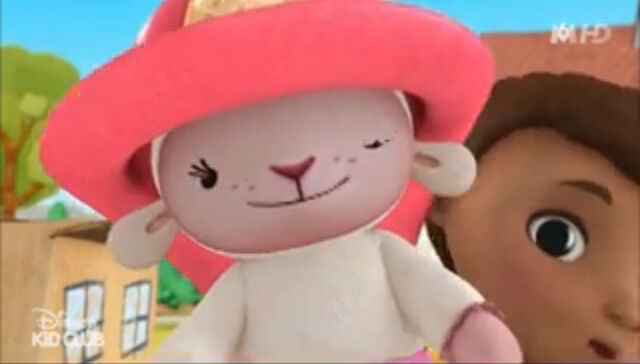File:Lambie winking.jpg