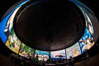 O-canada-circle-vision-epcot-fisheye-M