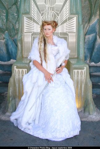 File:Queen Jadis DLP.jpg