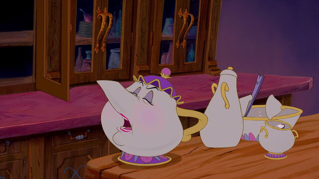 File:Beauty-and-the-beast-disneyscreencaps.com-4268.jpg