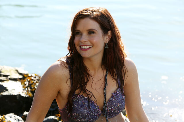 File:Ariel OUAT 01.jpg