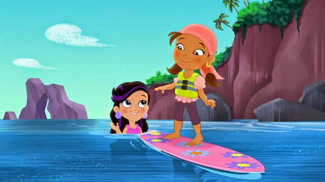 File:Izzy& Marina-Surfin' Turf01.jpg