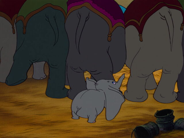 File:Dumbo-disneyscreencaps.com-2475.jpg