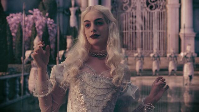 File:Alice-in-wonderland-disneyscreencaps.com-8732.jpg