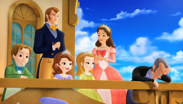 File:Sofia & royal family.jpg