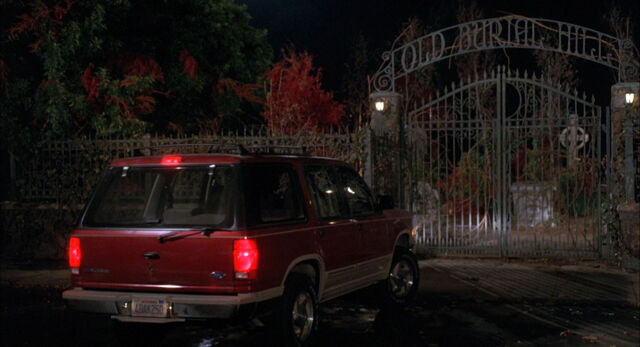 File:HocusPocus 4195.jpg