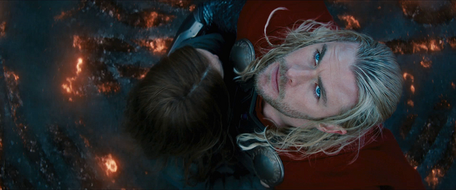 File:Thor The Dark World Jane and Thor 01.png