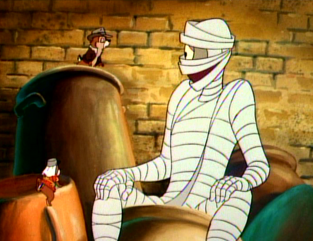 File:Hiram-Throw Mummy from the Train17.png
