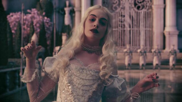 File:Alice-in-wonderland-disneyscreencaps.com-8755.jpg