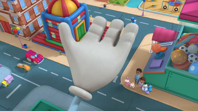 File:Welcome to McStuffinsville-097.jpg