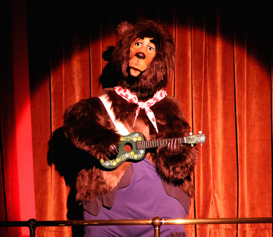 File:Liver Lips Original WDW.png
