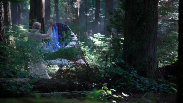 File:Ouat-rocky-road palace.jpg