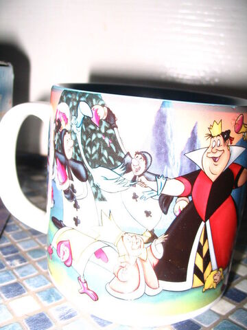 File:Alice Croquet Mug 3.jpg