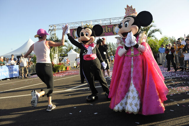 File:Mickey-Marathon.jpg