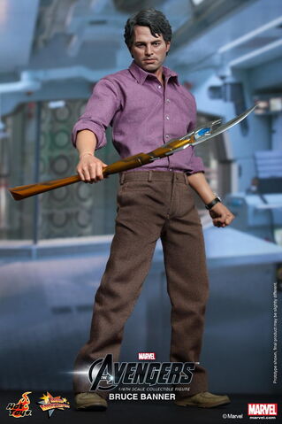 File:The Avengers Bruce Banner and Hulk Collectible Figure.jpg
