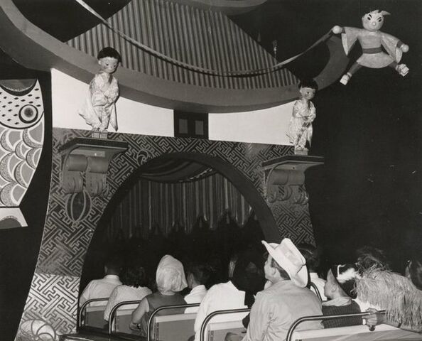 File:1964-New-York-Worlds-Fair-Pepsi-Cola-Pavilion-New-York-Untapped-Cities.jpg