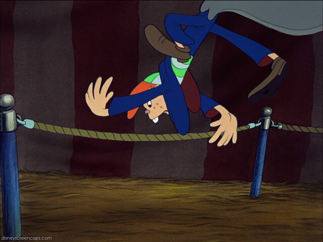 File:Dumbo-disneyscreencaps com-1941.jpg