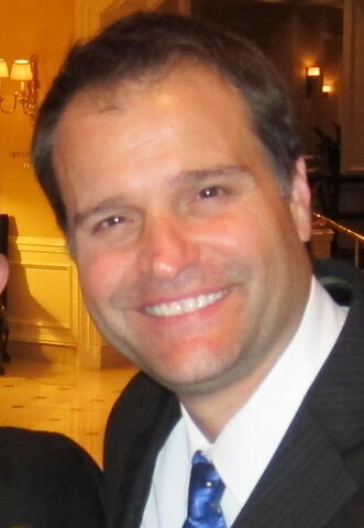 File:Peter DeLuise 2011.jpg