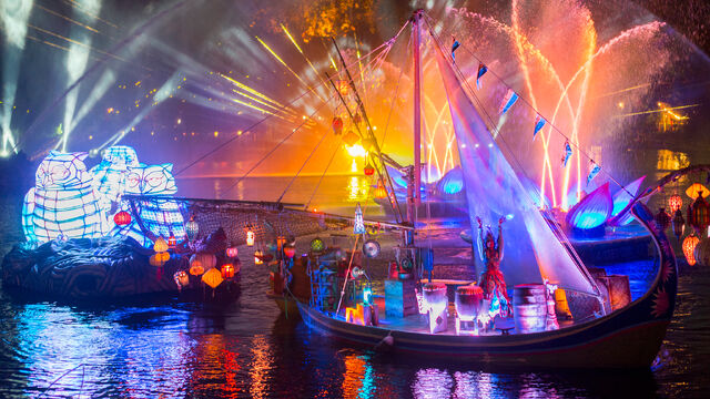 File:River-of-lights-owls-blue-16x9.jpg