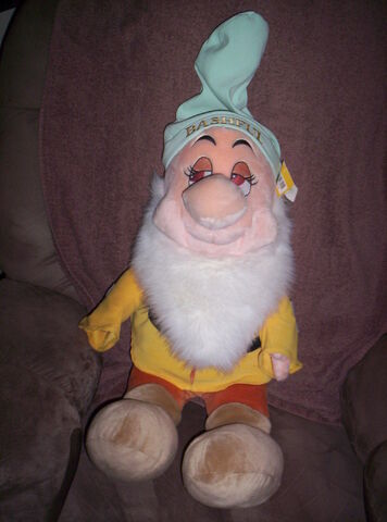 File:Bashful plush2.jpg