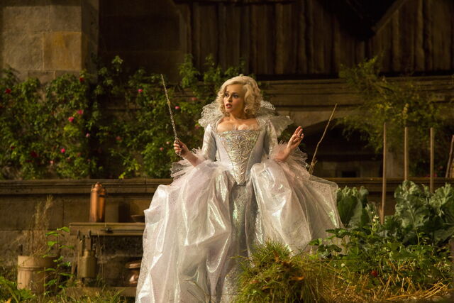 File:Cinderella 2015 48.jpg