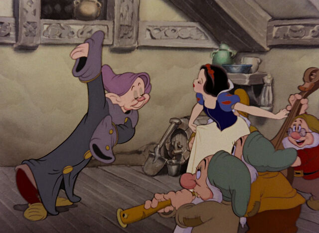 File:Snow white dopey.jpg