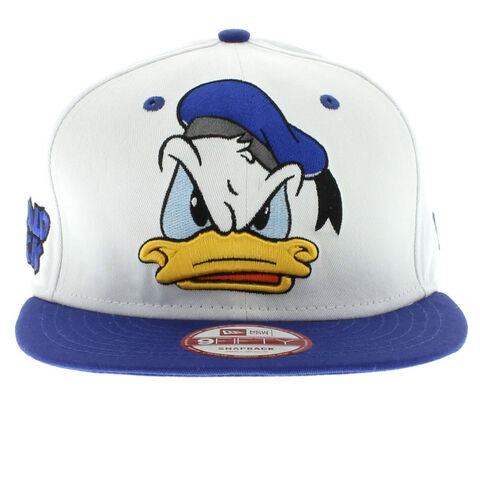 File:26-Donald-Duck-The-Cabesa-Punch-Snapback-White-And-Blue-950-9fifty-New-Era-Cap-2.jpg