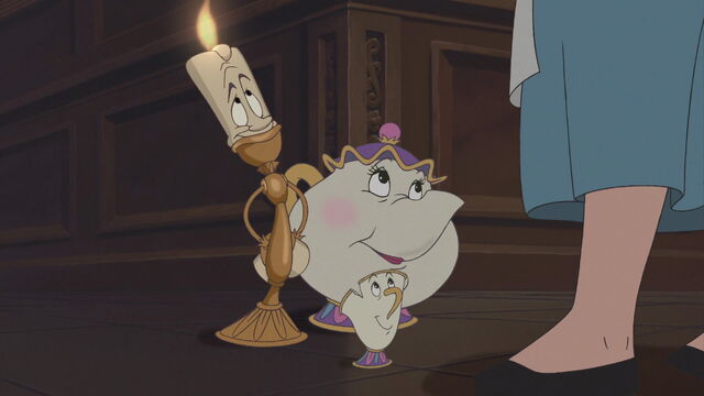 File:Beauty-beast-christmas-disneyscreencaps.com-420.jpg
