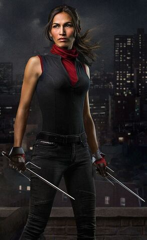File:Daredevil Season 2 Elektra.jpg