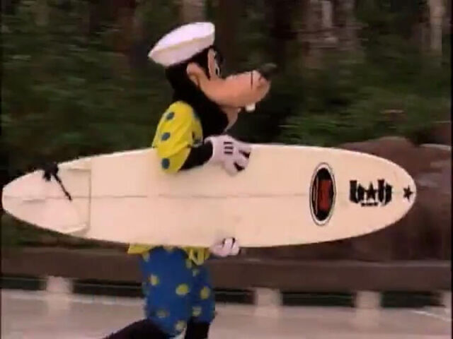 File:GoofyatTyphoonLagoon.jpg